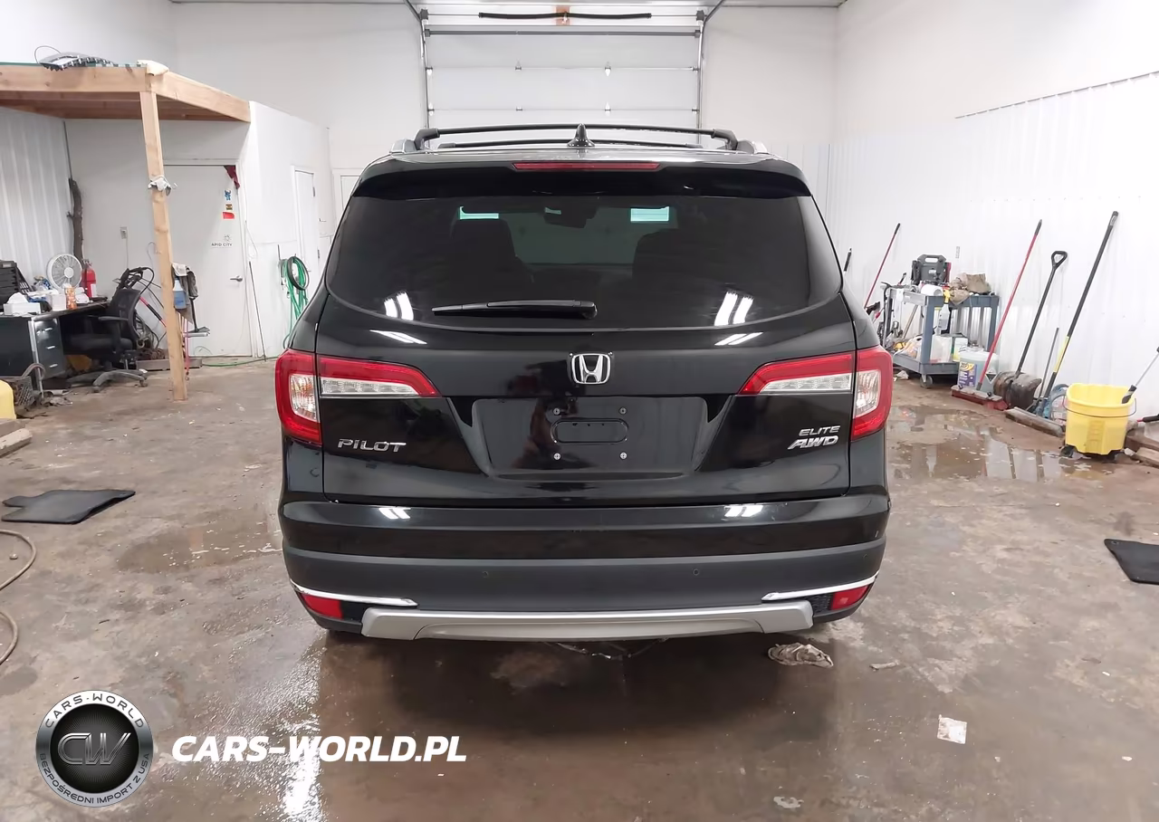2019 Honda Pilot Elite VIN:5FNYF6H08KB005976 - 16