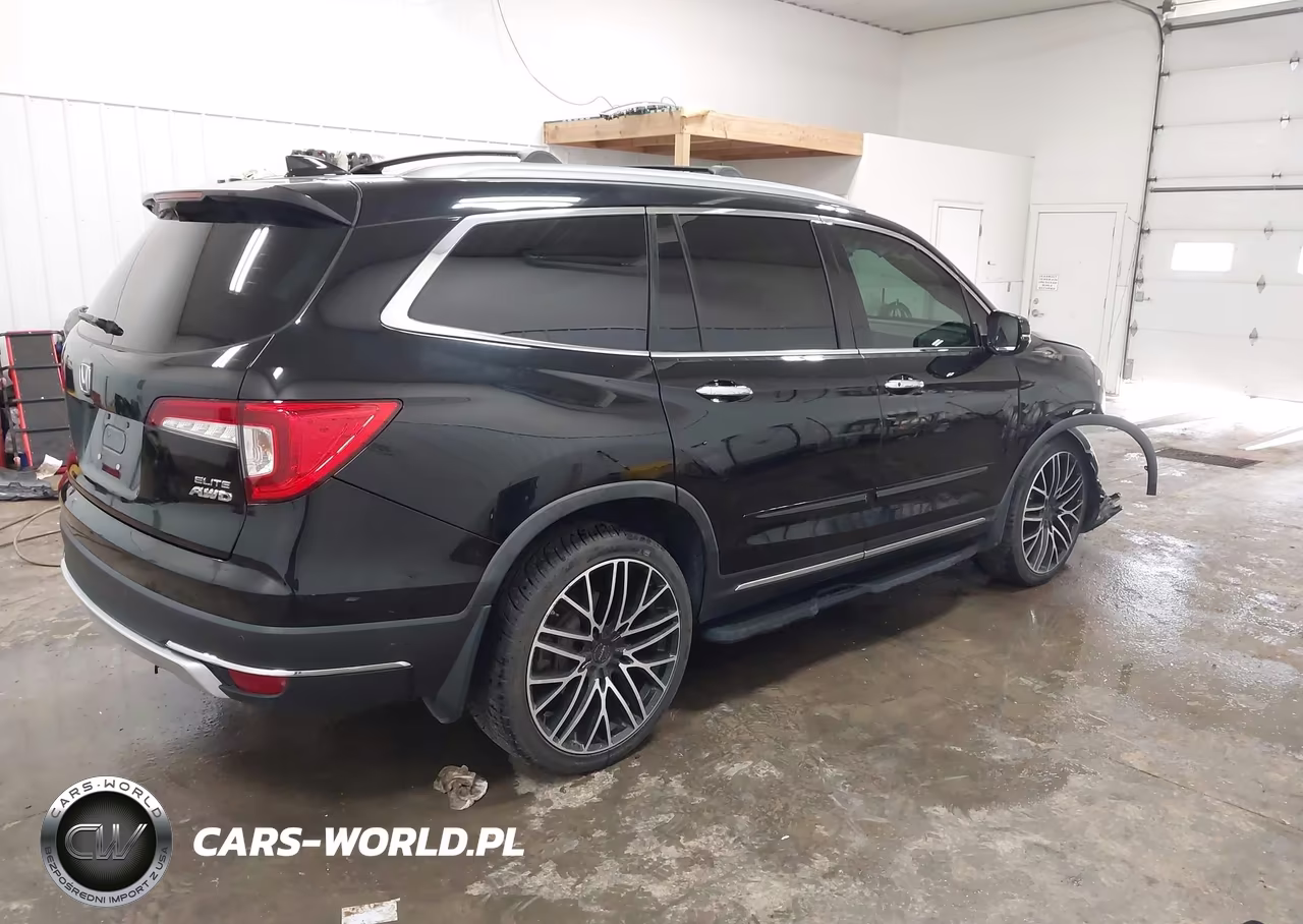 2019 Honda Pilot Elite VIN:5FNYF6H08KB005976 - 4