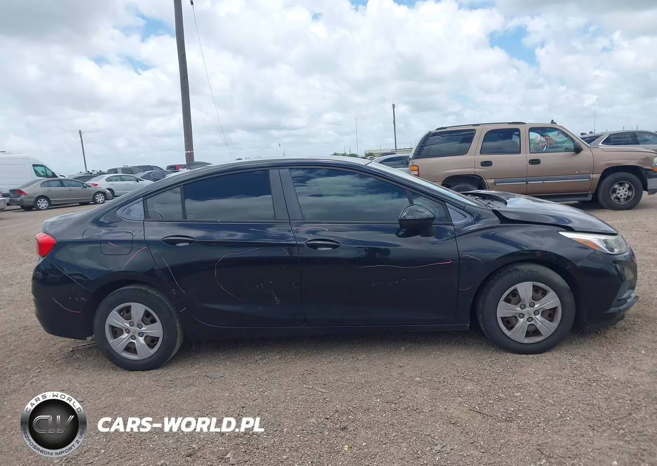 2018 Chevrolet Cruze Ls Auto VIN:1G1BC5SM8J7215446 - 13