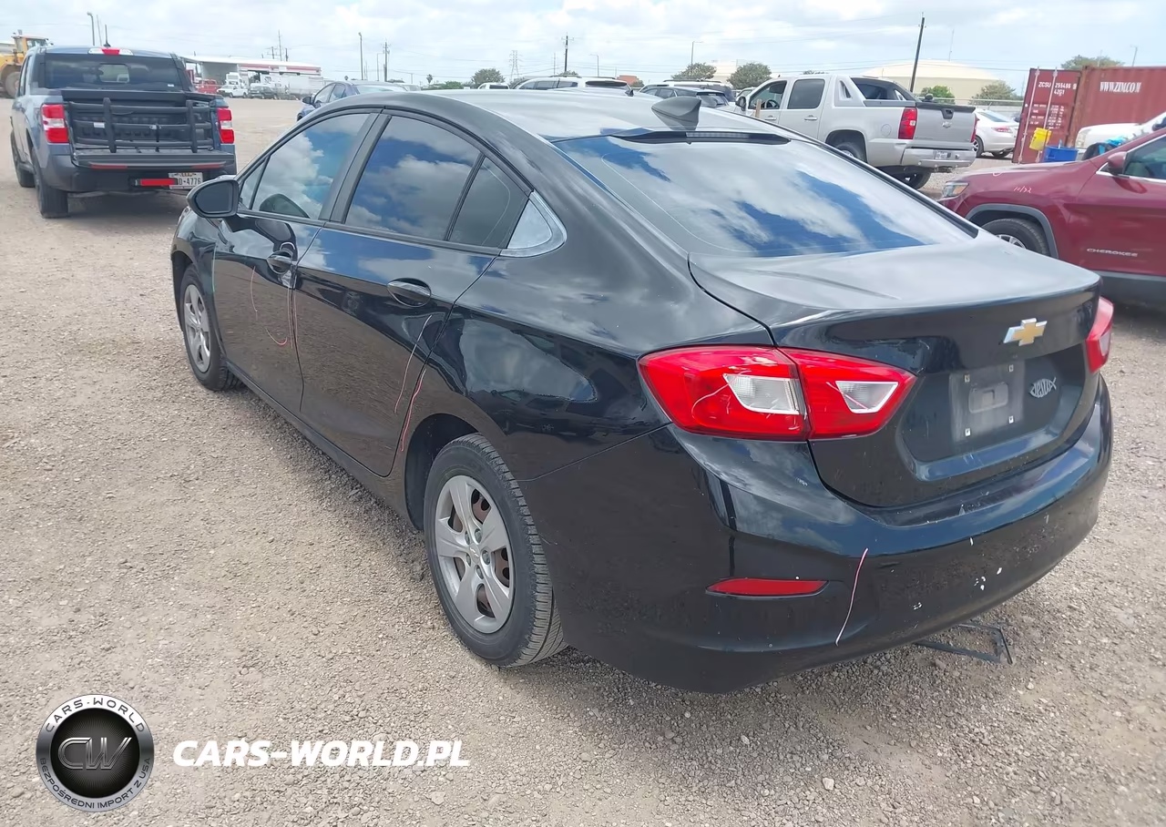 2018 Chevrolet Cruze Ls Auto VIN:1G1BC5SM8J7215446 - 3
