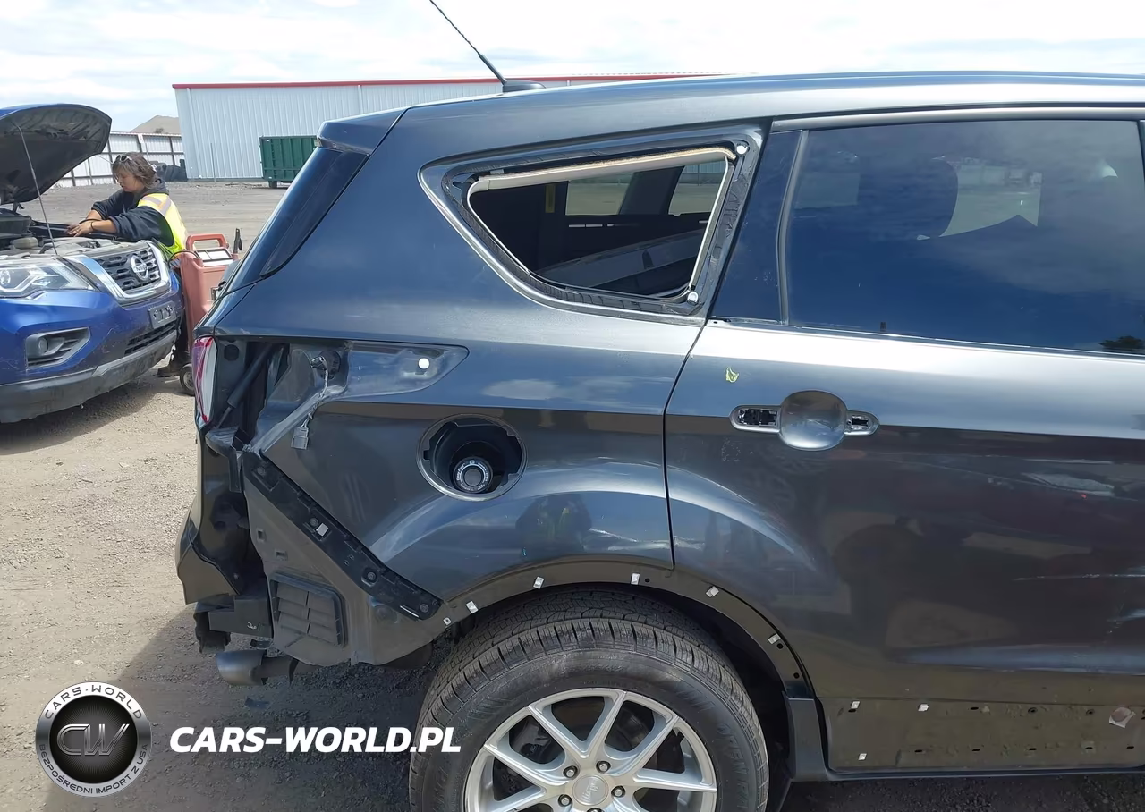 2016 Ford Escape Se VIN:1FMCU0G77GUB08375 - 15