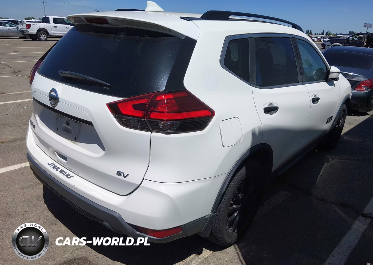 2017 Nissan Rogue Sv VIN:5N1AT2MT4HC754911 - 4