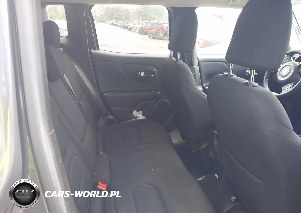 2022 Jeep Renegade Latitude 4X4 VIN:ZACNJDB12NPN45275 - 8
