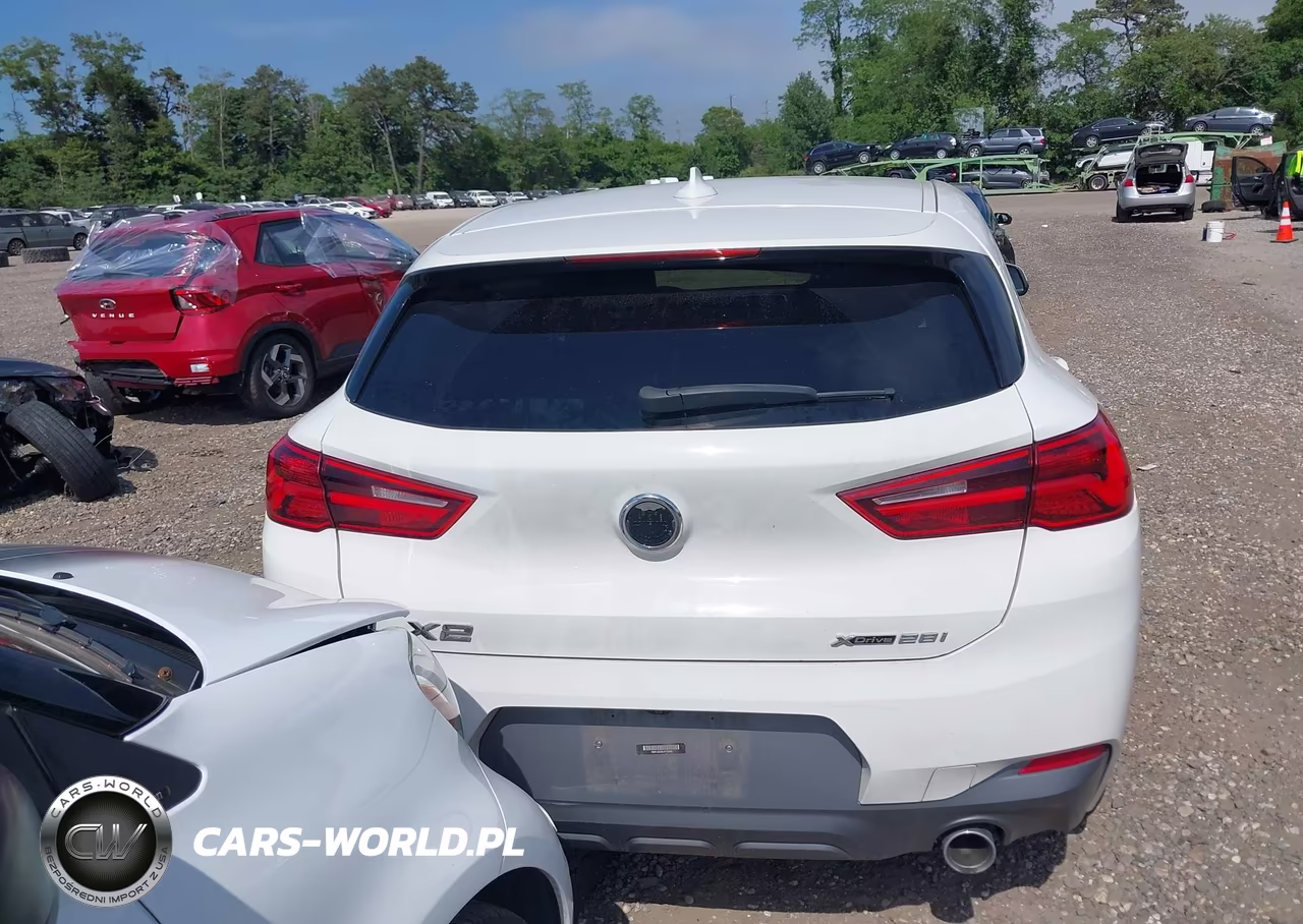 2018 BMW X2 xDrive28I VIN:WBXYJ5C36JEF76995 - 16