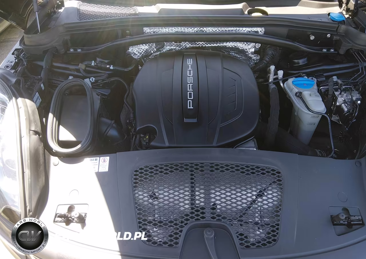 2018 Porsche Macan VIN:WP1AA2A52JLB21098 - 10