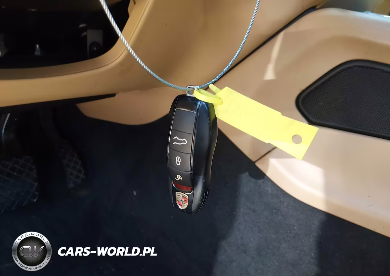 2018 Porsche Macan VIN:WP1AA2A52JLB21098 - 11