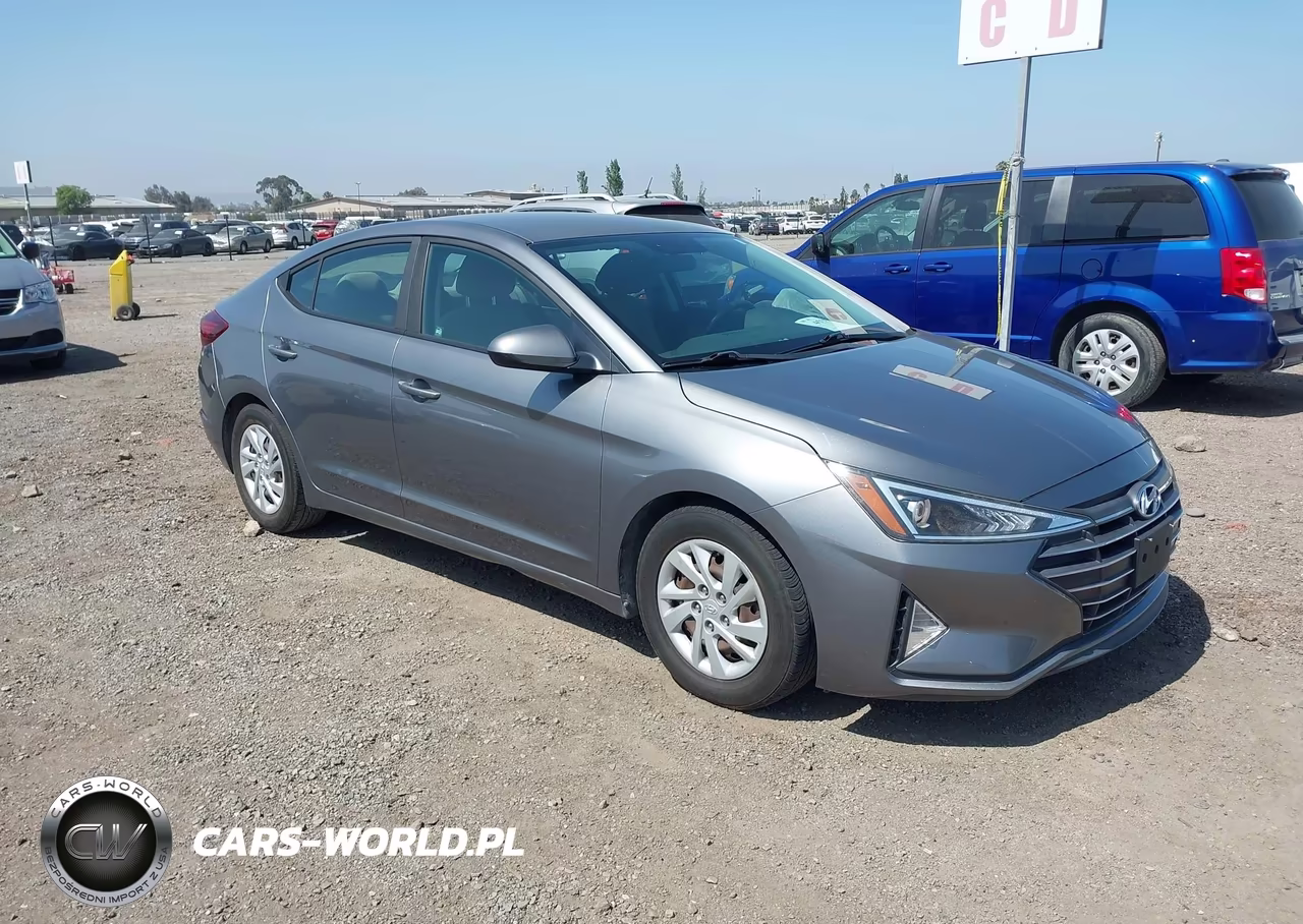 2019 Hyundai Elantra Se – zdjęcie 1 z 17