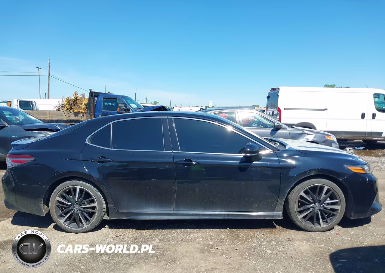 2019 Toyota Camry Xse VIN:4T1B61HK7KU768939 - 13