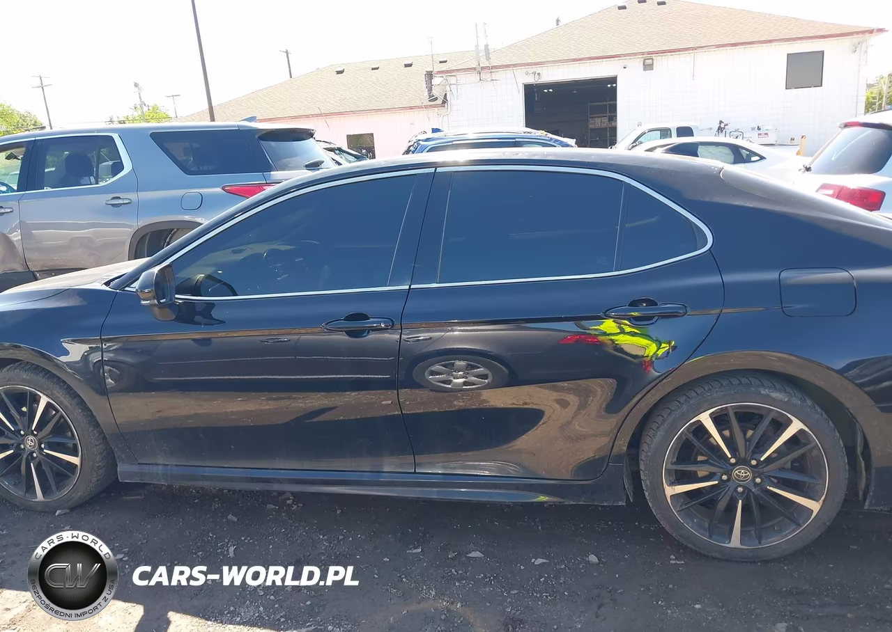 2019 Toyota Camry Xse VIN:4T1B61HK7KU768939 - 14