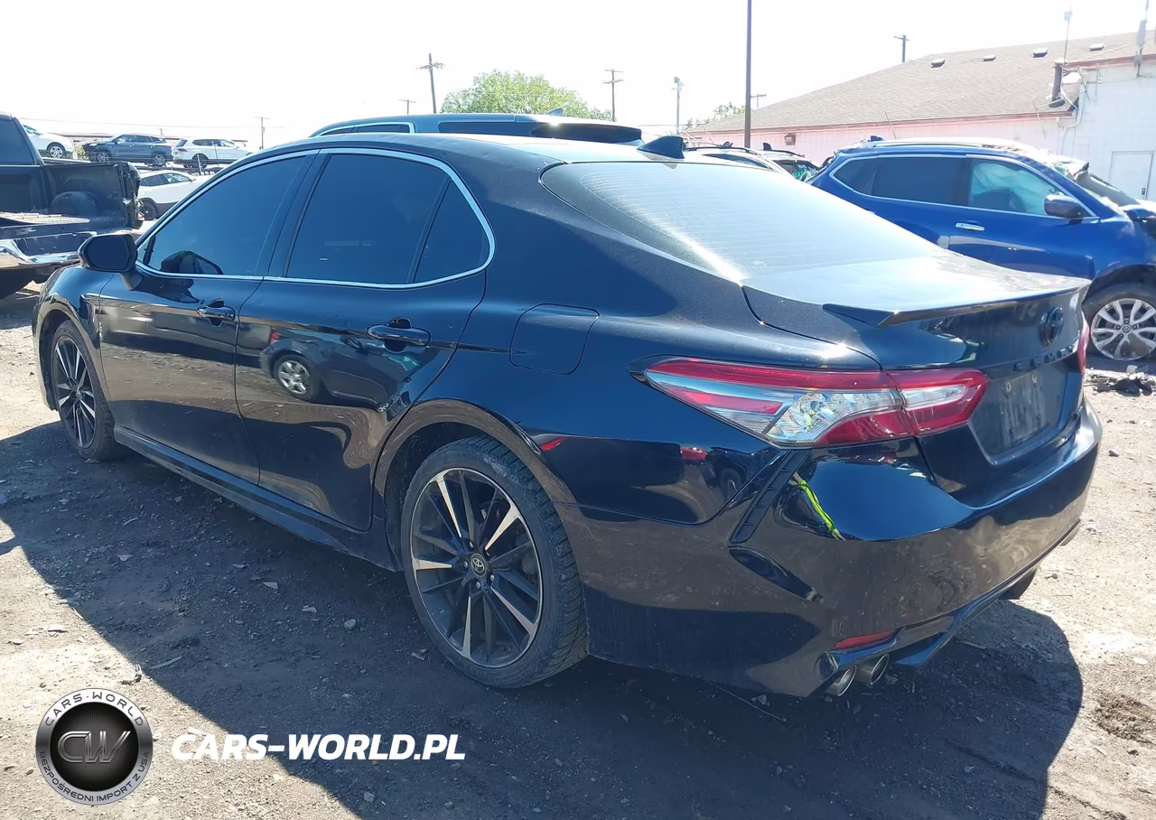 2019 Toyota Camry Xse VIN:4T1B61HK7KU768939 - 3