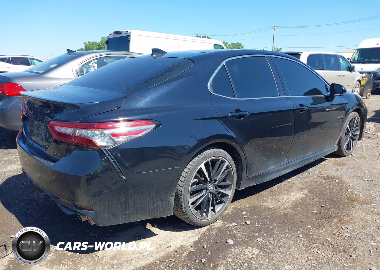 2019 Toyota Camry Xse VIN:4T1B61HK7KU768939 - 4