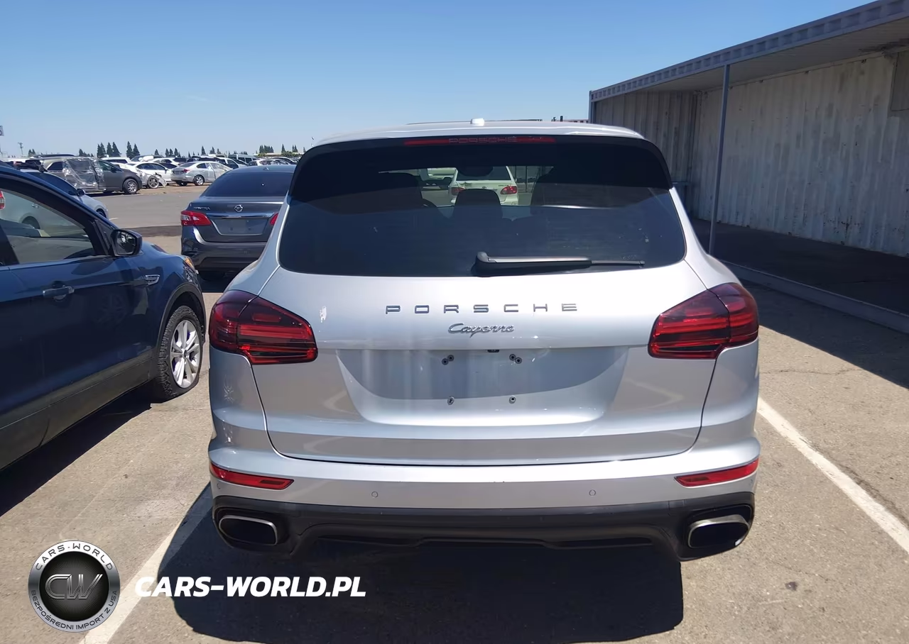 2016 Porsche Cayenne VIN:WP1AA2A25GLA04887 - 16