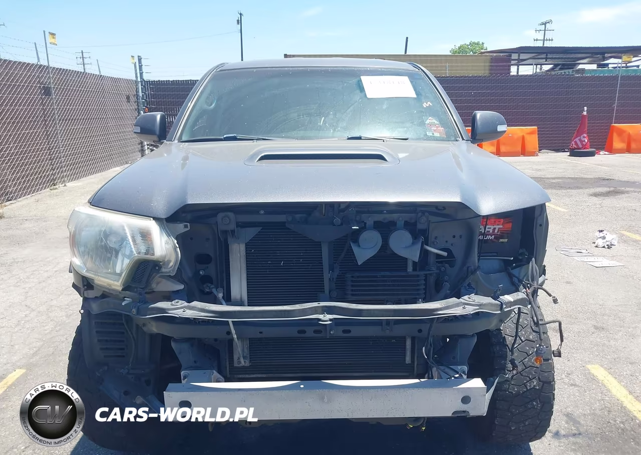 2012 Toyota Tacoma Prerunner V6 VIN:3TMKU4HN1CM031960 - 12