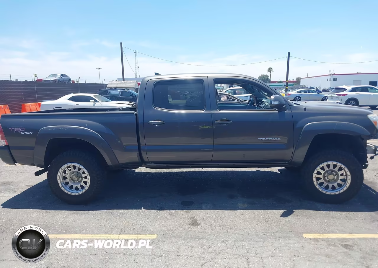 2012 Toyota Tacoma Prerunner V6 VIN:3TMKU4HN1CM031960 - 13