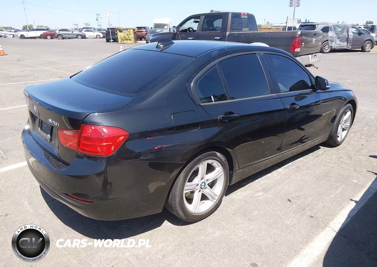 2015 BMW 320I VIN:WBA3B1C55FK141399 - 4