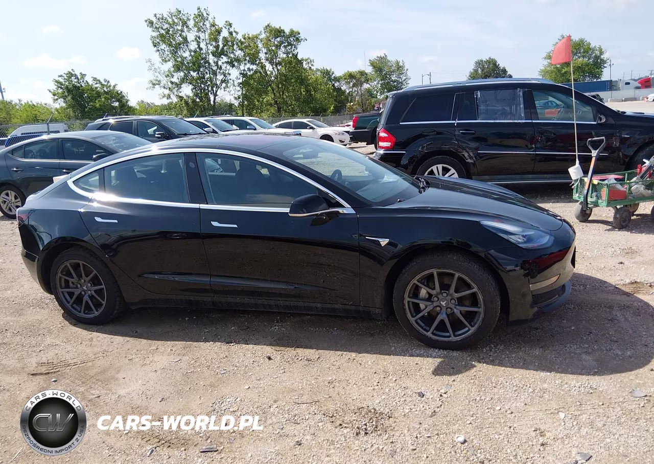 2018 Tesla Model 3 Long Range-Mid Range VIN:5YJ3E1EA0JF012559 - 13