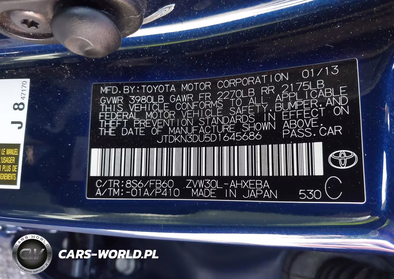 2013 Toyota Prius Two VIN:JTDKN3DU5D1645686 - 9
