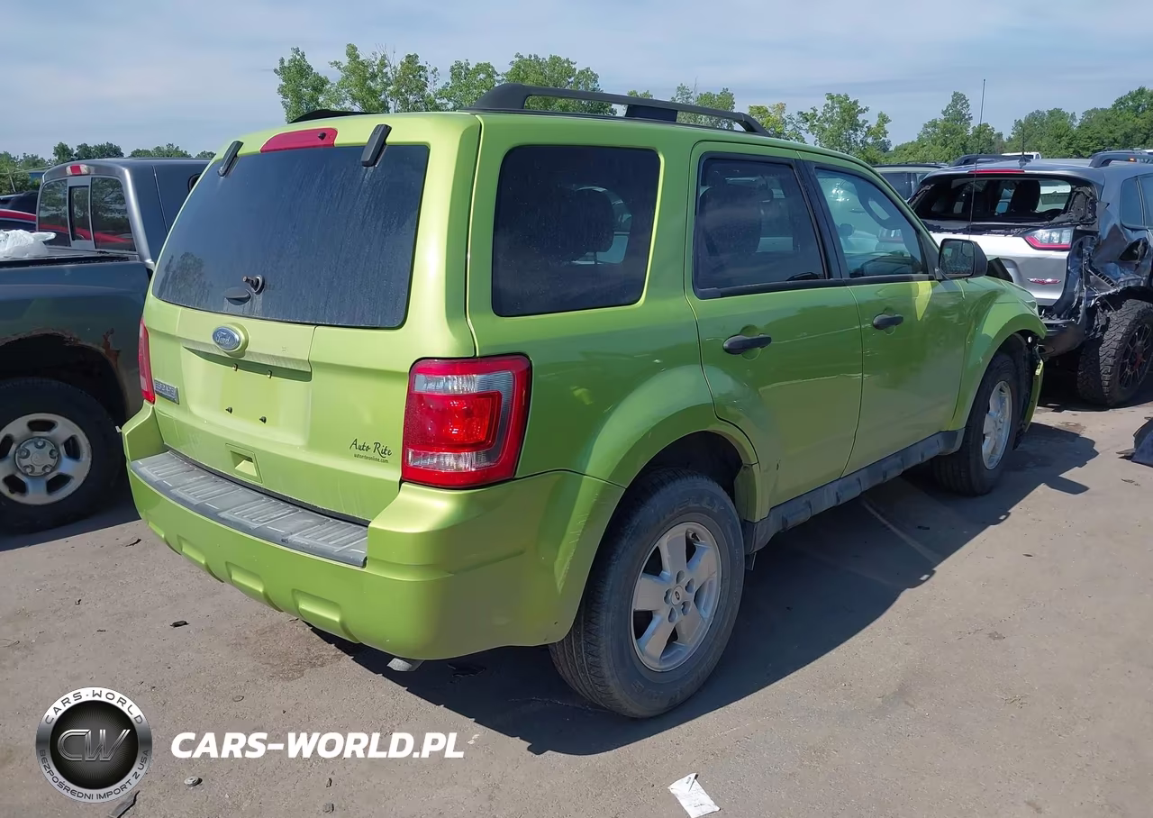 2011 Ford Escape Xlt VIN:1FMCU0D79BKB65069 - 4