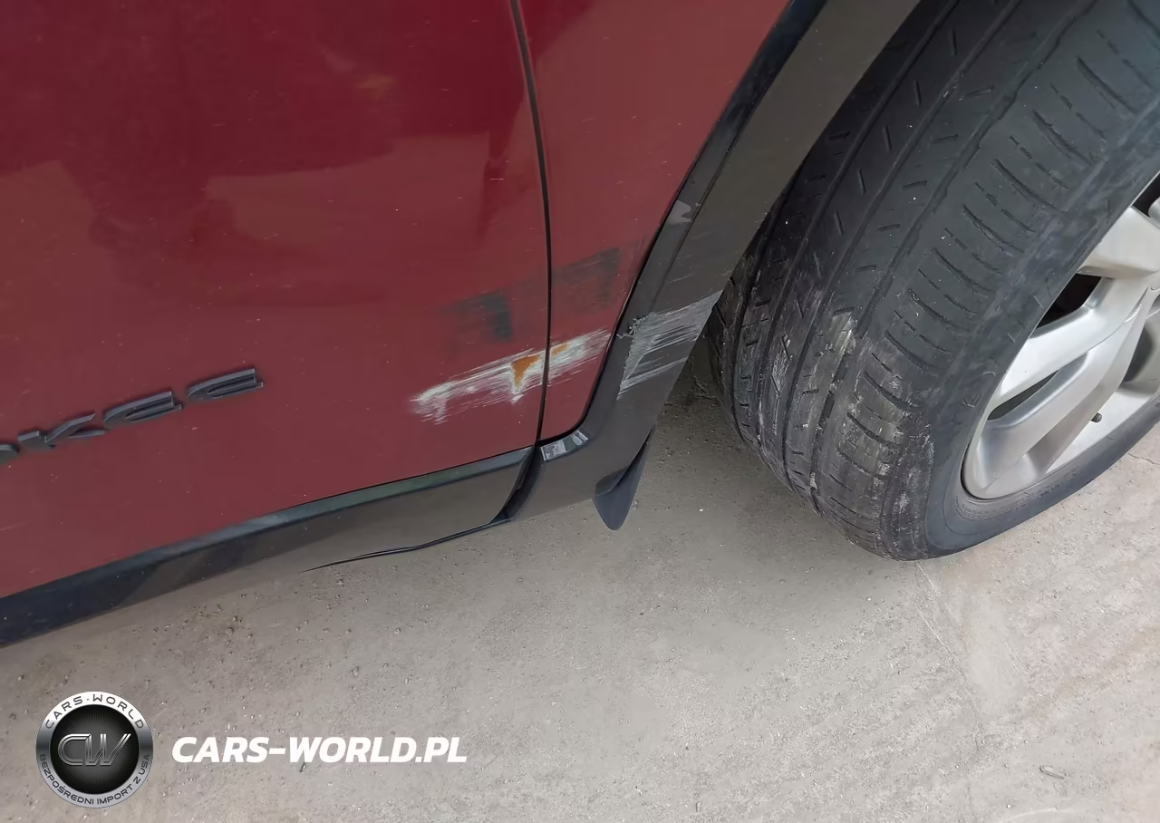 2018 Jeep Cherokee Latitude Tech Connect Fwd VIN:1C4PJLCB3JD611788 - 19