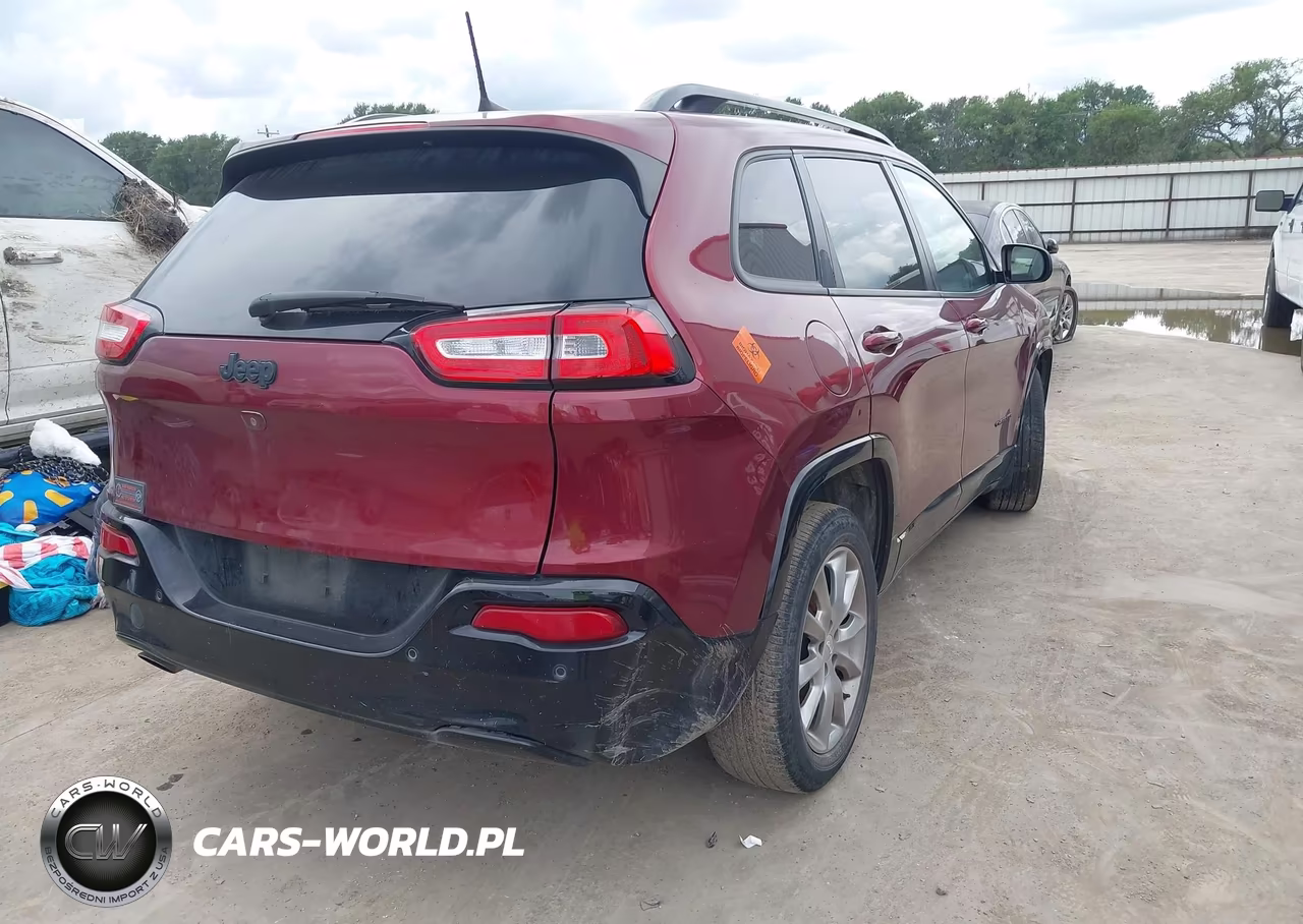 2018 Jeep Cherokee Latitude Tech Connect Fwd VIN:1C4PJLCB3JD611788 - 4