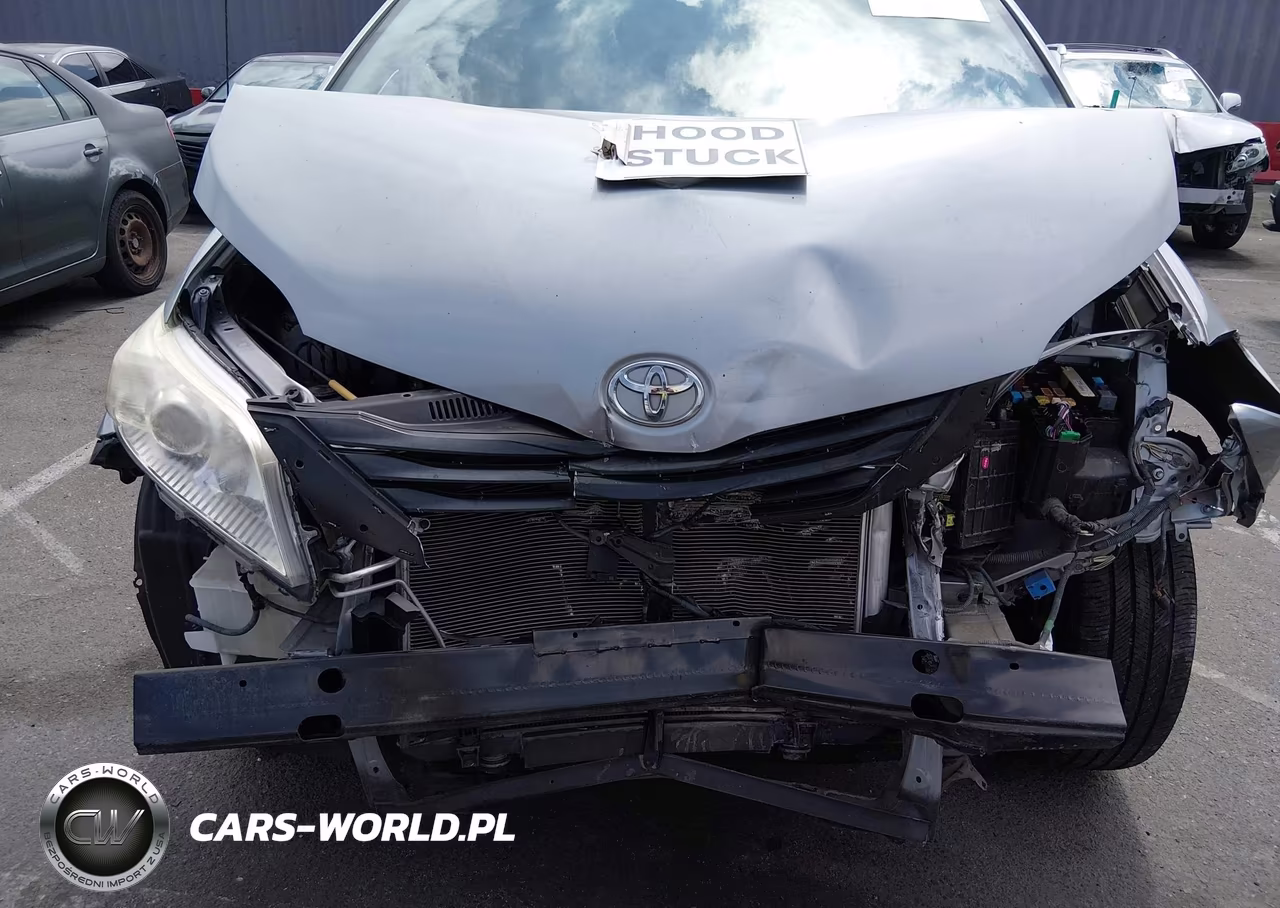 2013 Toyota Sienna Le V6 8 Passenger VIN:5TDKK3DC7DS280818 - 6