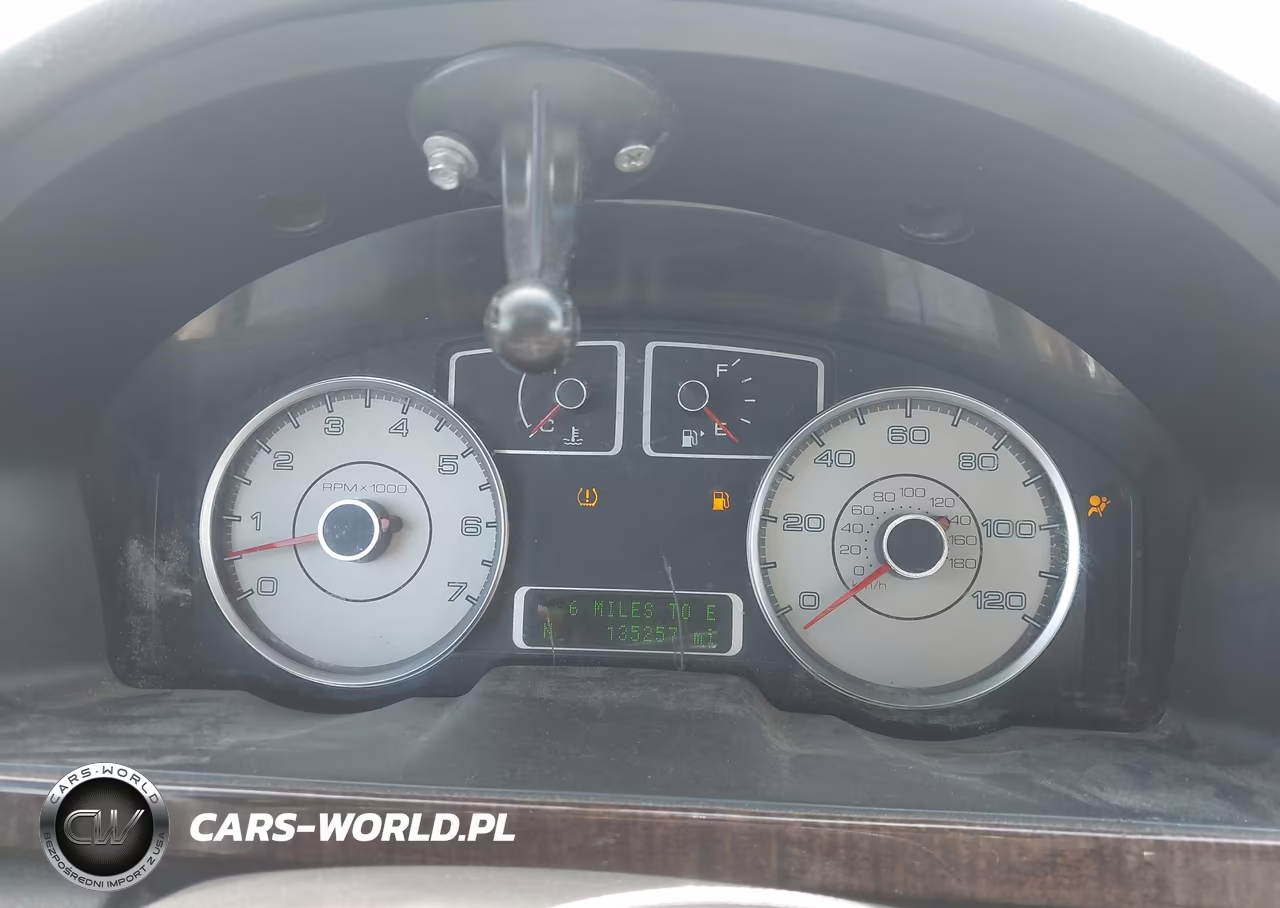 2009 Ford Taurus Limited VIN:1FAHP25W39G125740 - 7