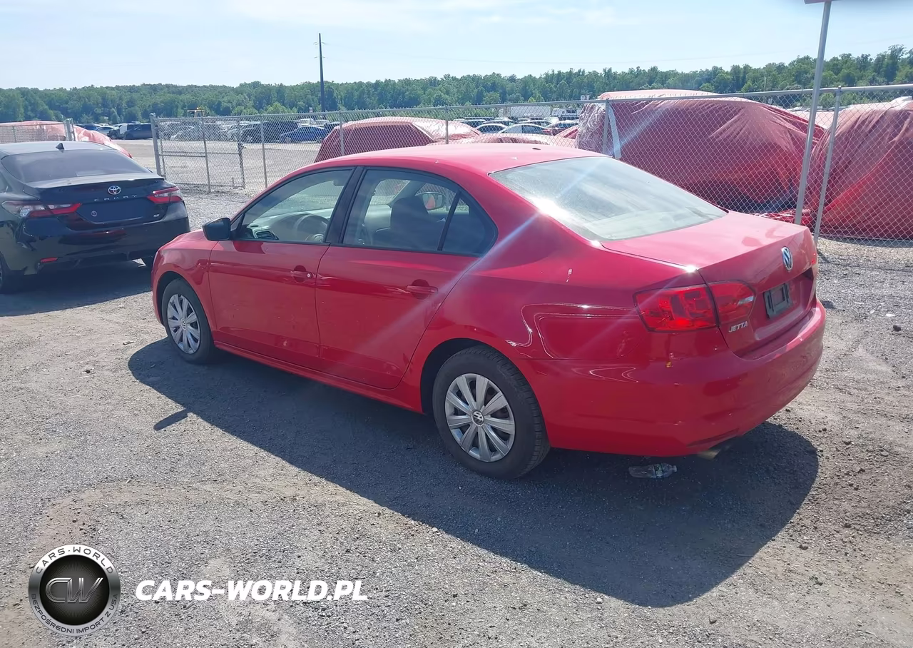 2014 Volkswagen Jetta 2.0L S VIN:3VW1K7AJXEM441568 - 3