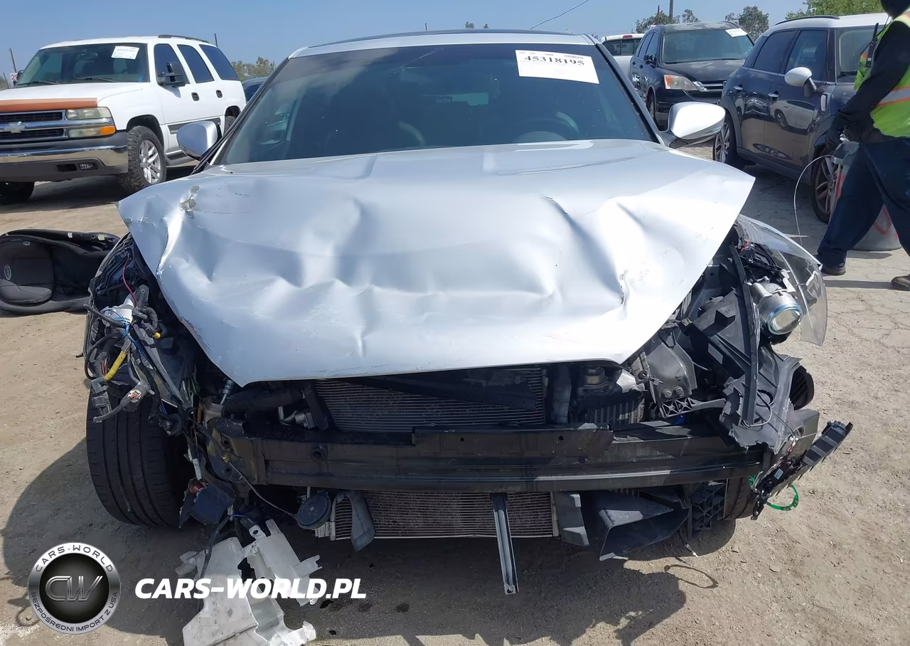 2017 Hyundai Veloster Turbo VIN:KMHTC6AE8HU309930 - 6