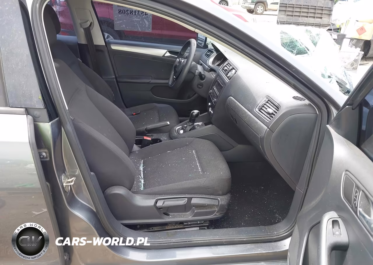 2015 Volkswagen Jetta 1.8T Se VIN:3VWD17AJ9FM267428 - 5