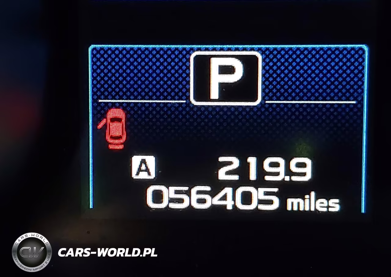 2018 Subaru Outback 2.5I Premium VIN:4S4BSACC0J3386896 - 16