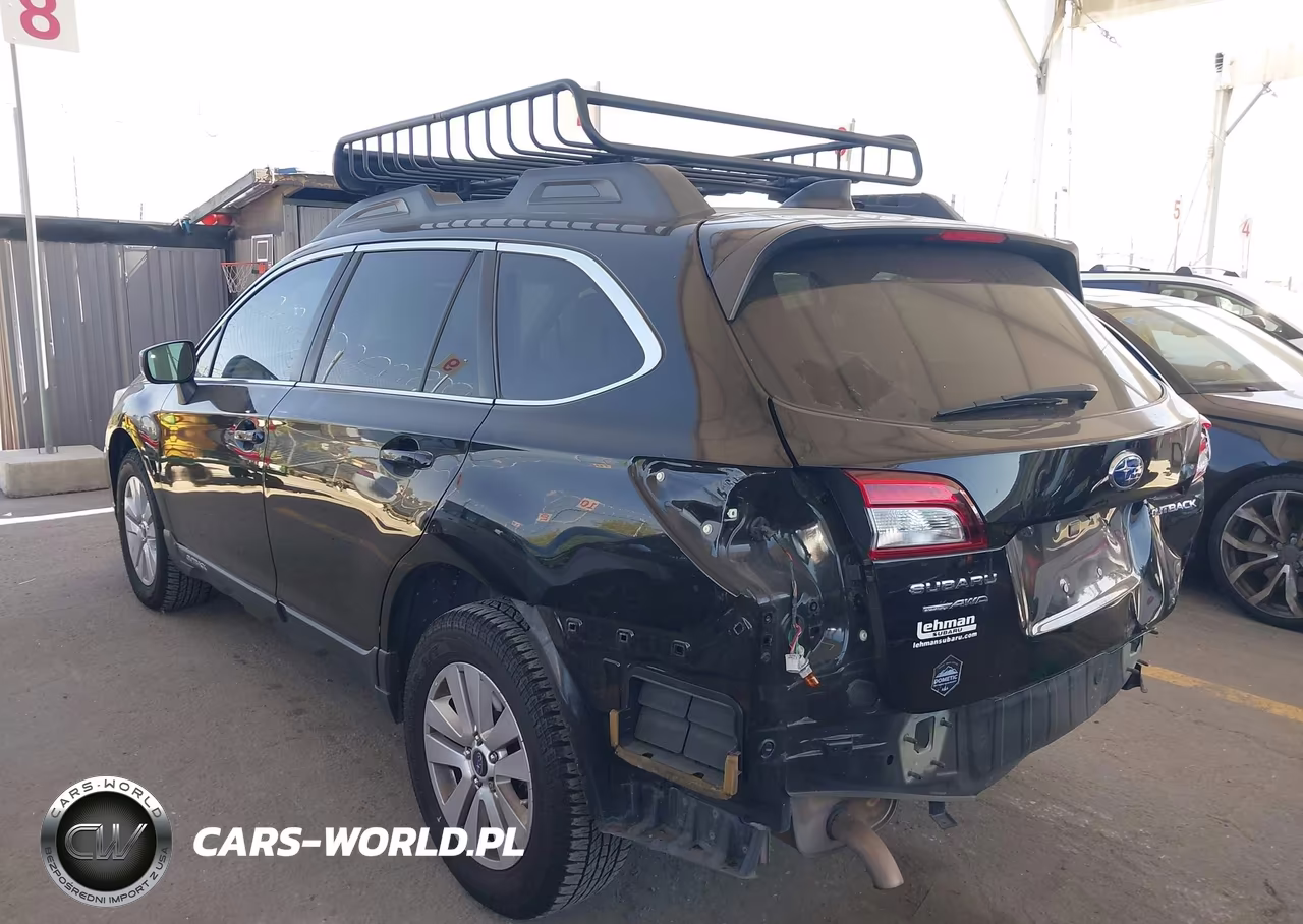 2018 Subaru Outback 2.5I Premium VIN:4S4BSACC0J3386896 - 3