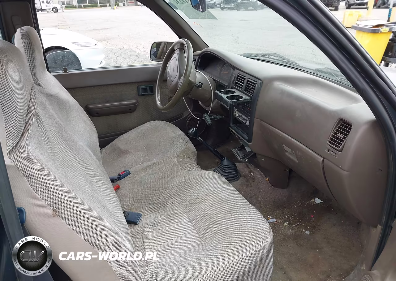 1996 Toyota Tacoma VIN:4TANL42N7TZ176861 - 5