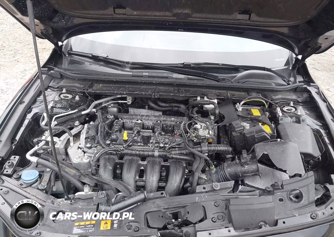 2026 Mazda Mazda3 2.5 S Preferred VIN:JM1BPACL3T1860425 - 10