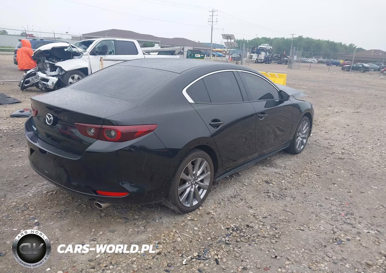 2026 Mazda Mazda3 2.5 S Preferred VIN:JM1BPACL3T1860425 - 4