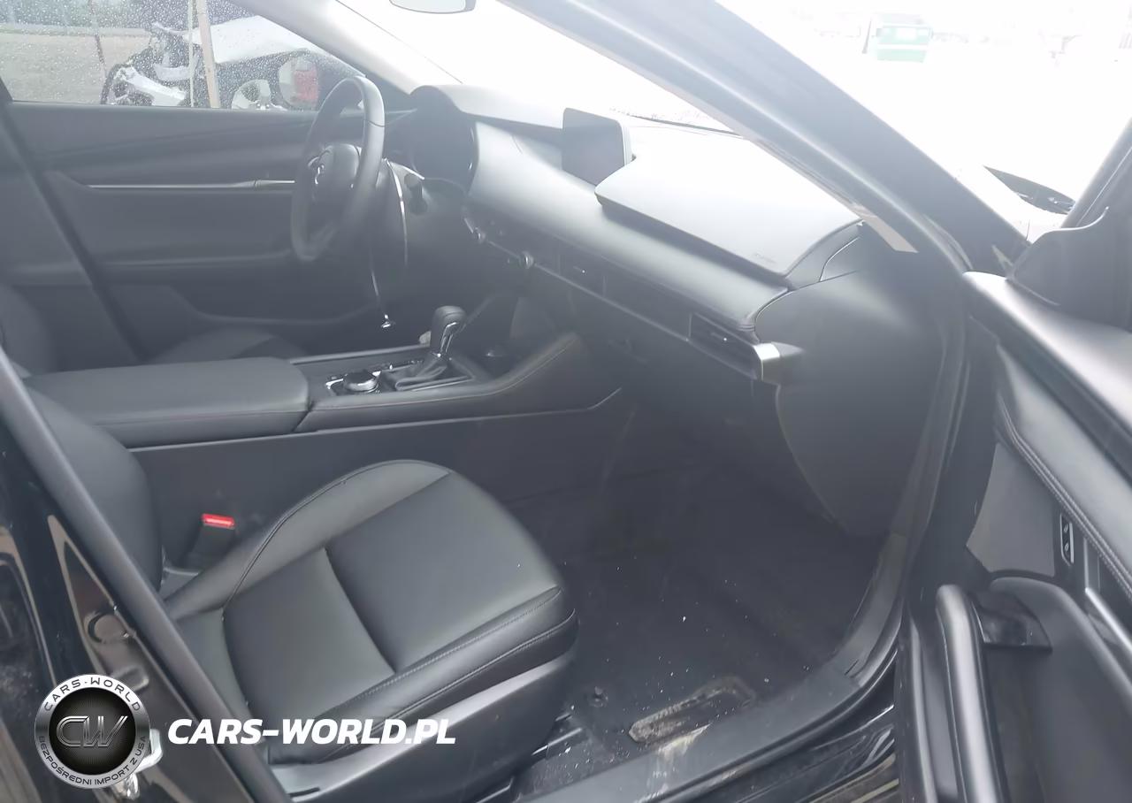 2026 Mazda Mazda3 2.5 S Preferred VIN:JM1BPACL3T1860425 - 5