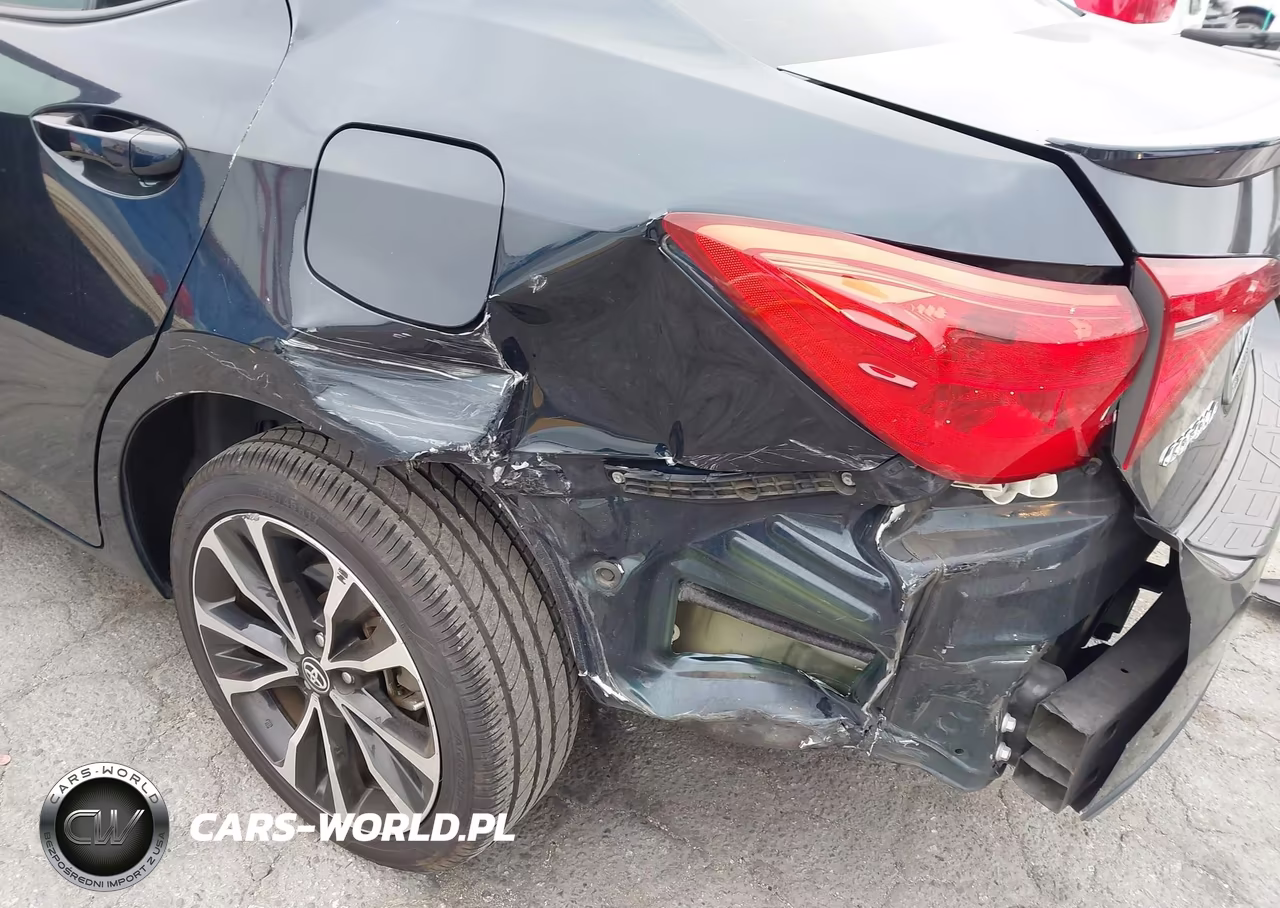 2018 Toyota Corolla Se VIN:5YFBURHE8JP775610 - 6
