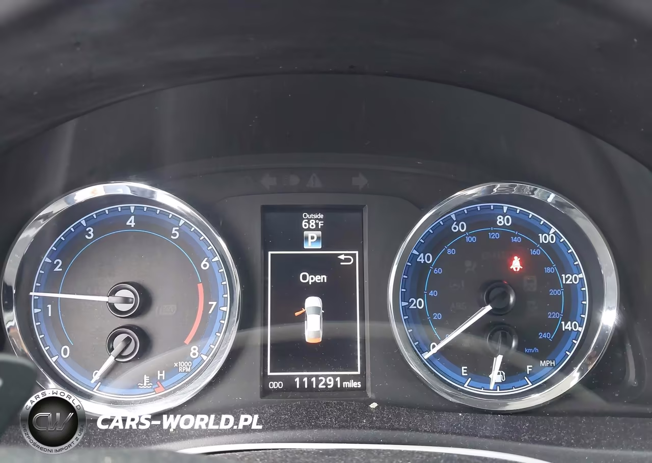 2018 Toyota Corolla Se VIN:5YFBURHE8JP775610 - 7