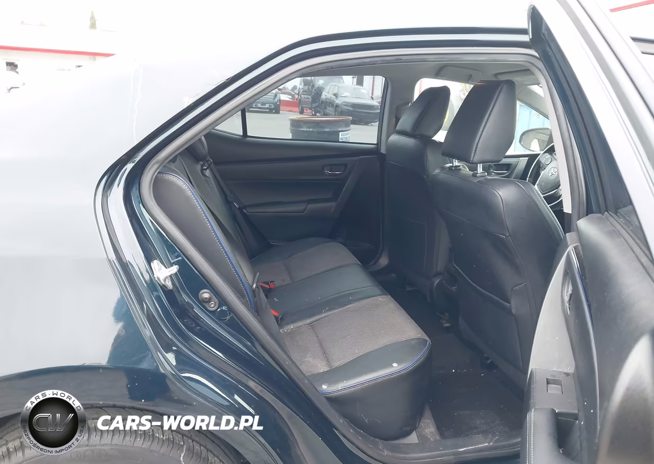 2018 Toyota Corolla Se VIN:5YFBURHE8JP775610 - 8