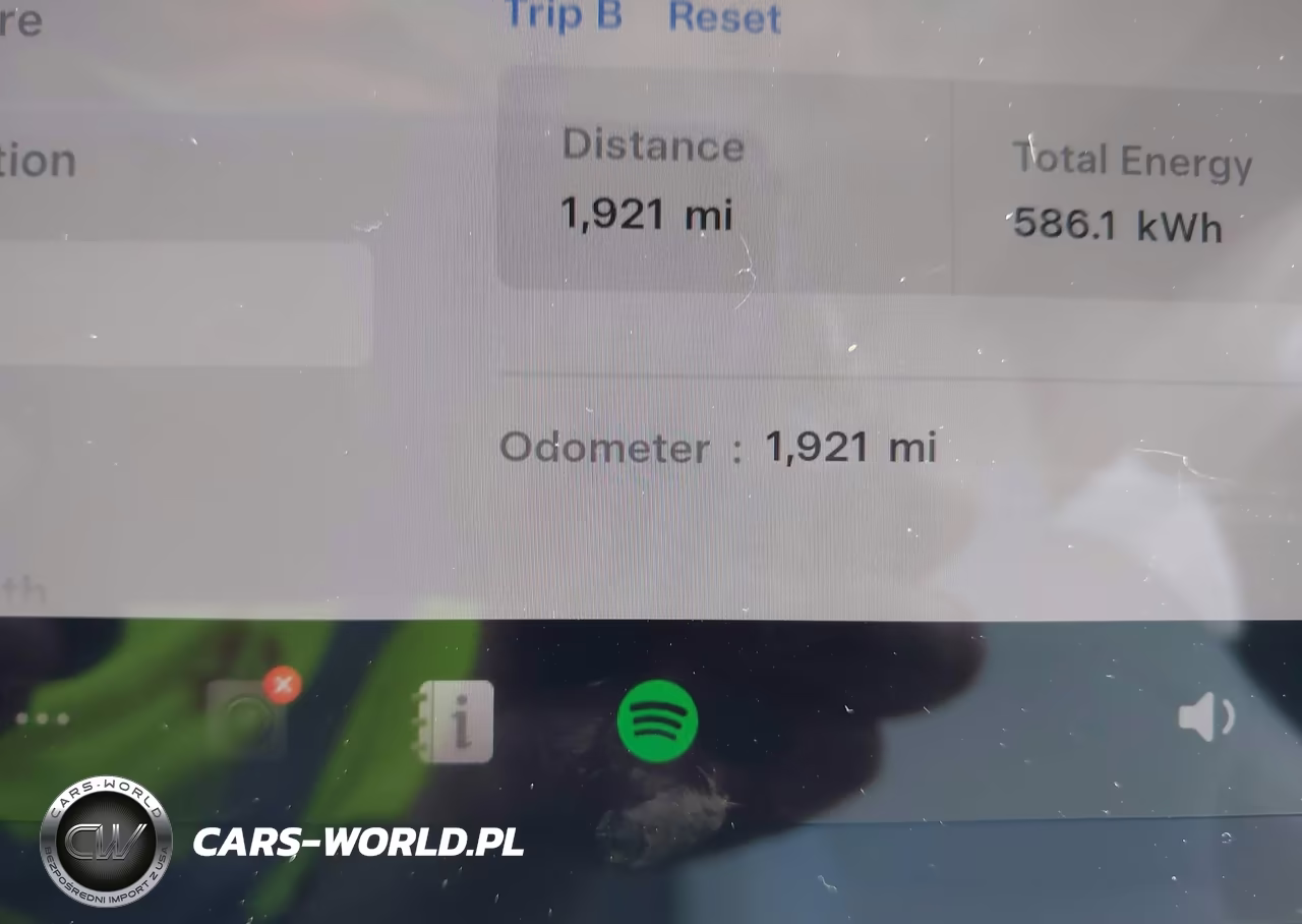 2026 Tesla Model Y All-Wheel Drive-Long Range Launch Series-Premium All-Wheel Drive VIN:7SAYGDEE0TA637311 - 15