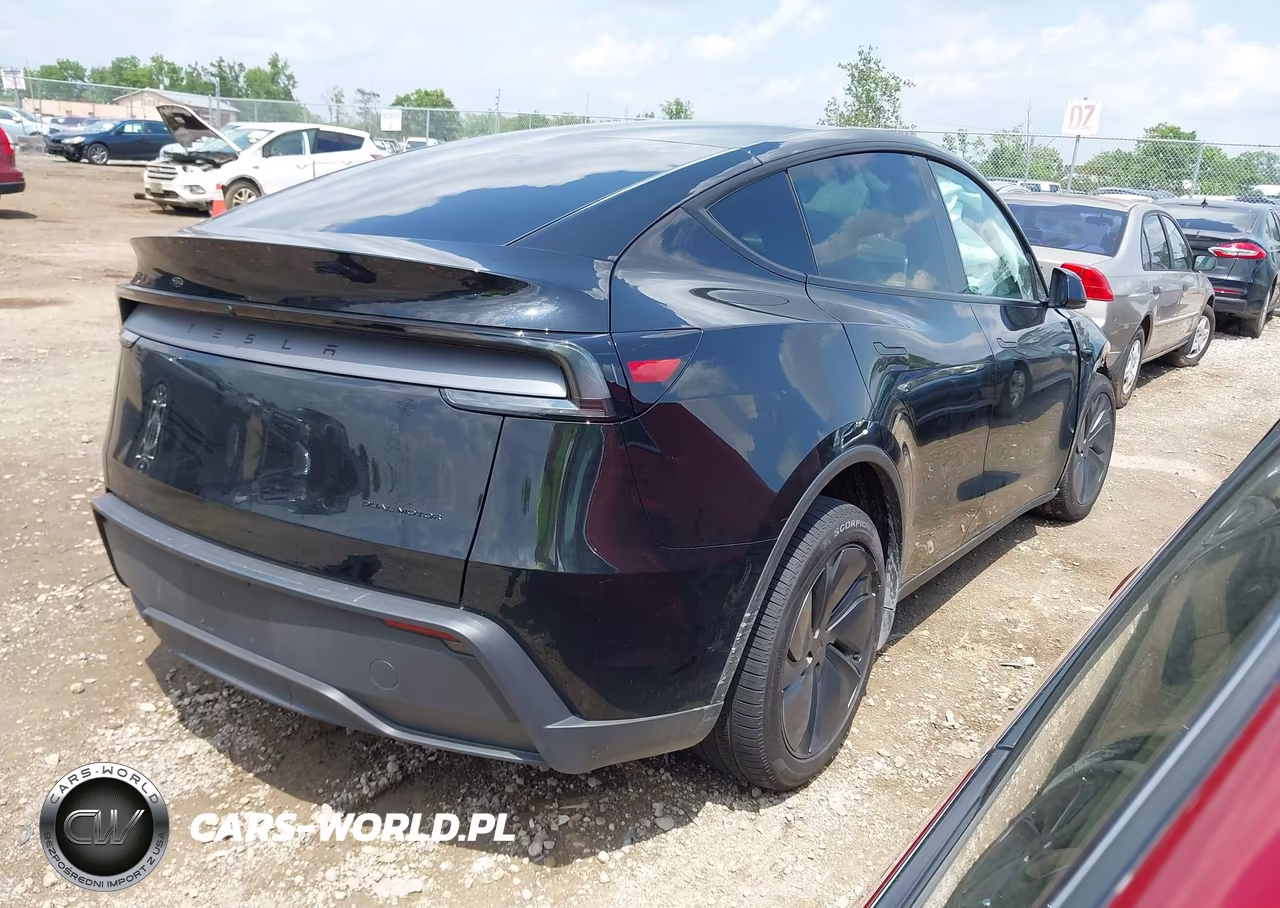 2026 Tesla Model Y All-Wheel Drive-Long Range Launch Series-Premium All-Wheel Drive VIN:7SAYGDEE0TA637311 - 4