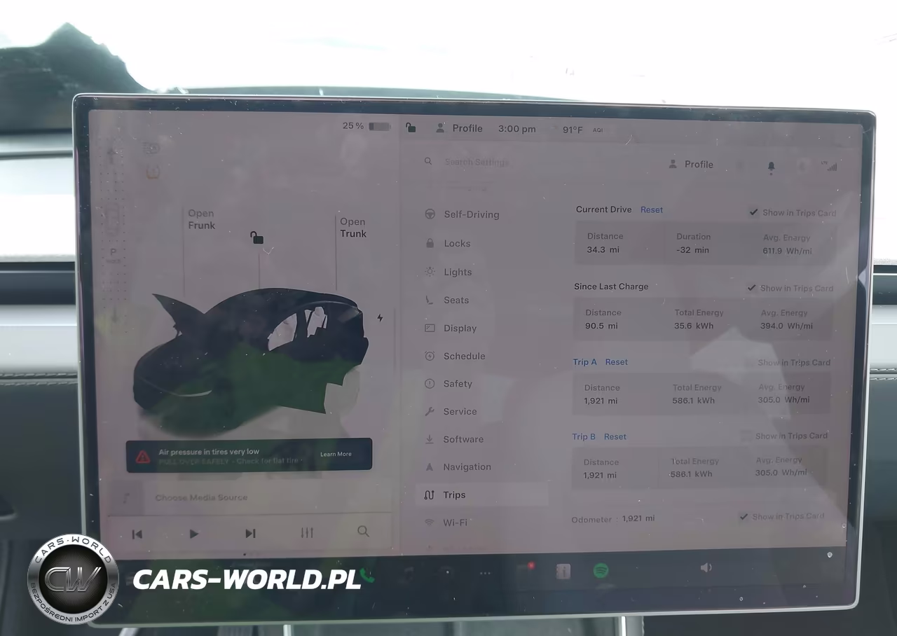 2026 Tesla Model Y All-Wheel Drive-Long Range Launch Series-Premium All-Wheel Drive VIN:7SAYGDEE0TA637311 - 7