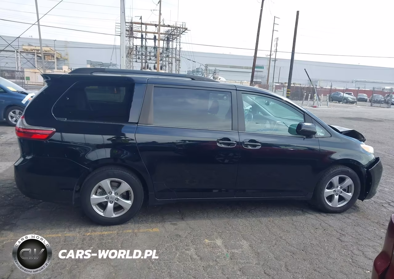 2016 Toyota Sienna Le 8 Passenger VIN:5TDKK3DC8GS730531 - 13