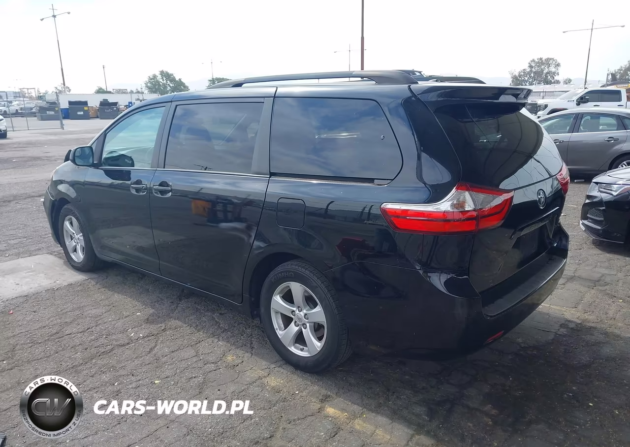 2016 Toyota Sienna Le 8 Passenger VIN:5TDKK3DC8GS730531 - 3