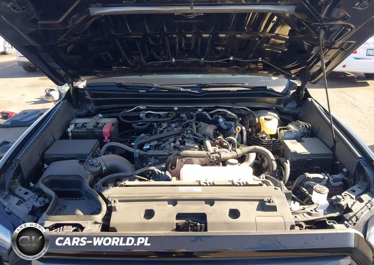 2025 Toyota Tacoma Sr VIN:3TYKD5HN4ST022534 - 10