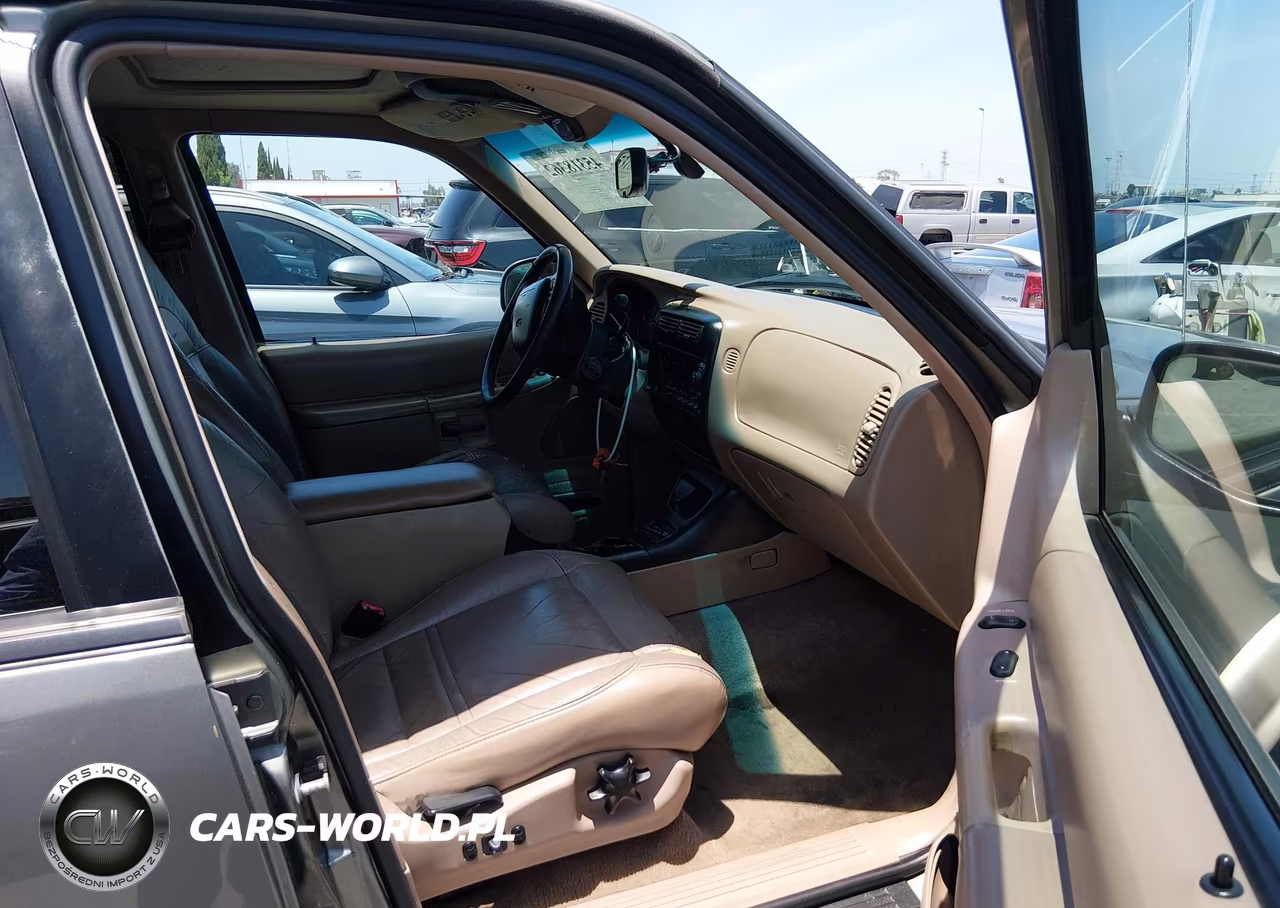1999 Ford Explorer Eddie Bauer-Limited Edition-Xlt VIN:1FMDU32E2XZA25189 - 5