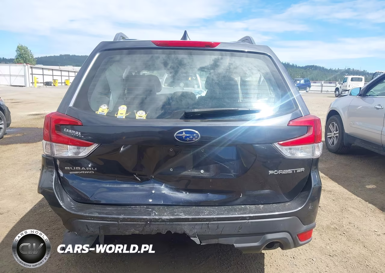 2019 Subaru Forester VIN:JF2SKACC3KH544870 - 17