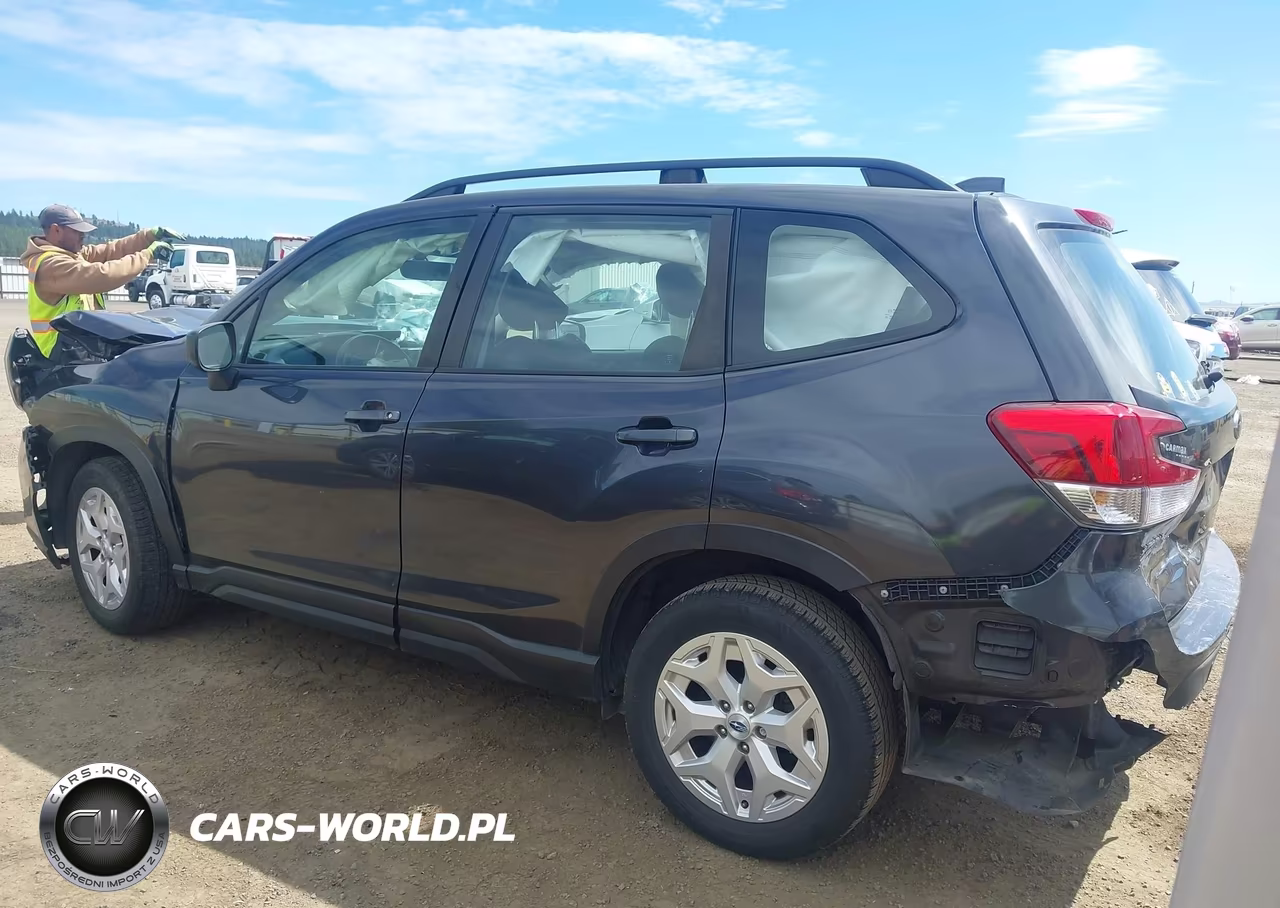 2019 Subaru Forester VIN:JF2SKACC3KH544870 - 3