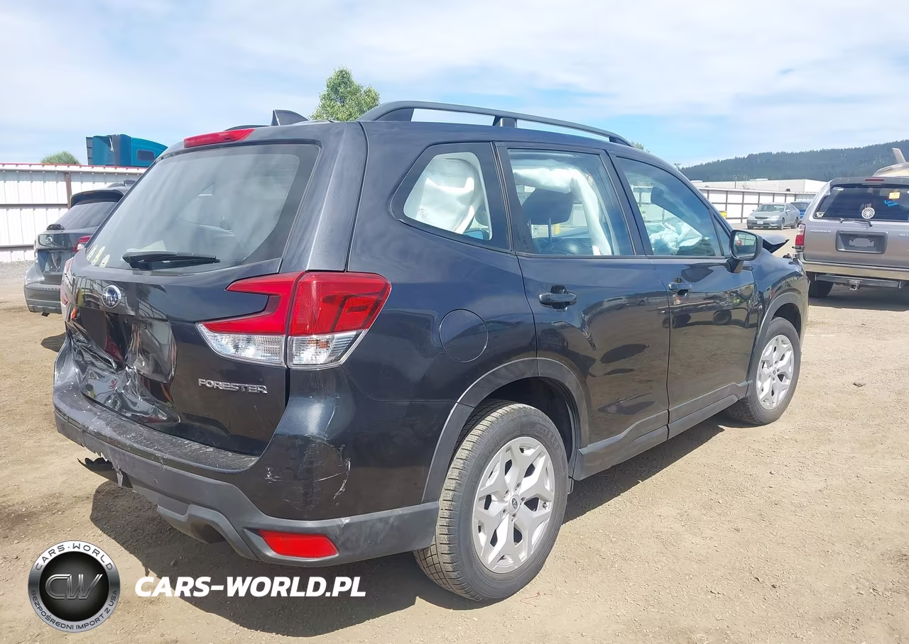 2019 Subaru Forester VIN:JF2SKACC3KH544870 - 4