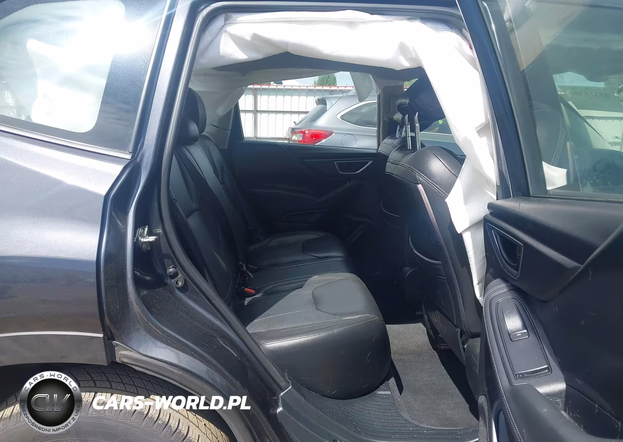 2019 Subaru Forester VIN:JF2SKACC3KH544870 - 8