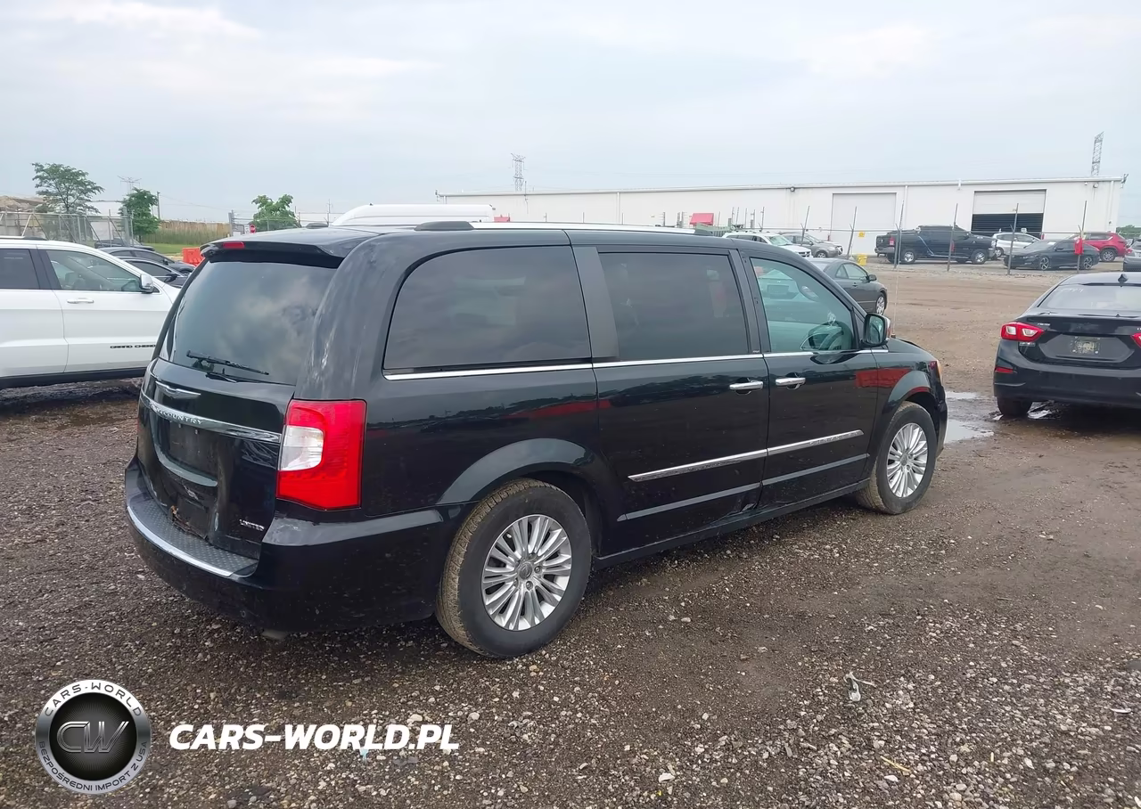2014 Chrysler Town & Country Limited VIN:2C4RC1GG6ER183148 - 4
